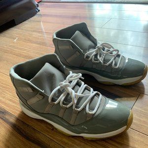 Air Jordan Cool Grey 11s